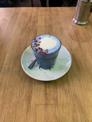 Blue spirulina oat milk latte  at Frutas Prohibidas in Madrid