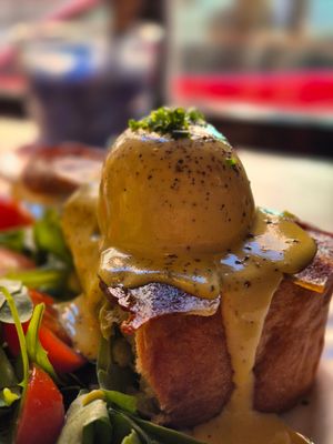 If you miss bacon and eggs, this is an amazing vegan way that tastes just like the original! at Frutas Prohibidas in Madrid