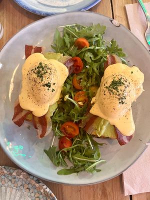 WEVOs Benedictos Clasicos at Frutas Prohibidas in Madrid
