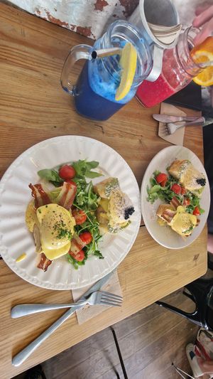 The famous egg benedict at Frutas Prohibidas in Madrid