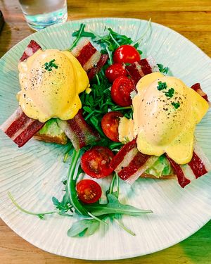 Eggs benedics genesis #Veganuary at Frutas Prohibidas in Madrid