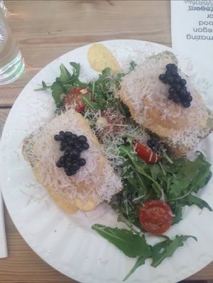 Benedict eggs with truffle   at Frutas Prohibidas in Madrid