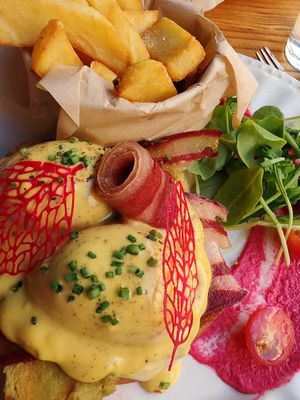 Benedict of Genesis at Frutas Prohibidas in Madrid