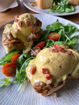 Benedict of Hell at Frutas Prohibidas in Madrid