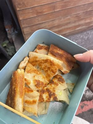 Original flavor   at Féng Jiǎ Dān Dān Xiāng Cōng YóuBǐng 逢甲丹丹香蔥油餅 in Taichung