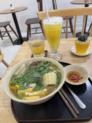 Soup and pineapple juice   at Nâunâu in Ho Chi Minh City