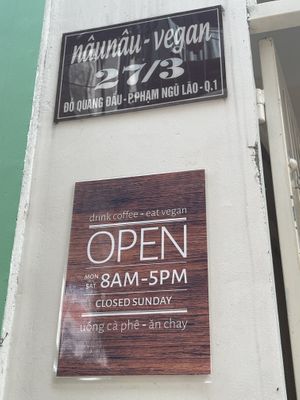 Address and opening times   at Nâunâu in Ho Chi Minh City