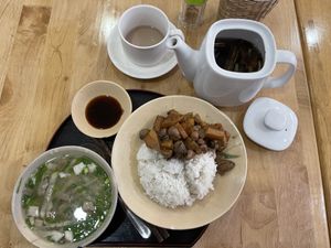 Pineapple and tofu   at Nâunâu in Ho Chi Minh City