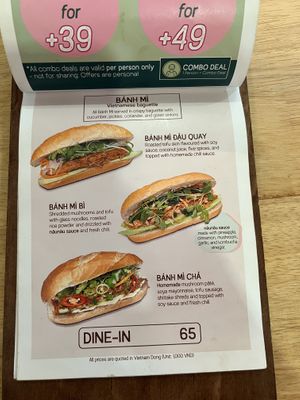 Menu page  at Nâunâu in Ho Chi Minh City