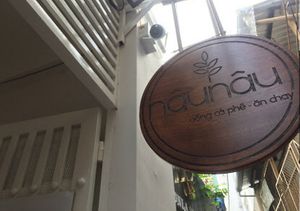 Signboard at Nâunâu in Ho Chi Minh City