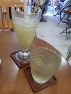 Guava juice at Nâunâu in Ho Chi Minh City