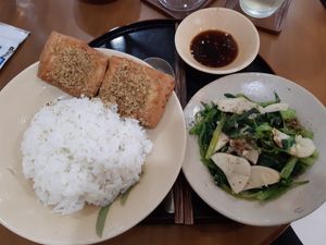 Rice combo (tofu with lemongrass) yum at Nâunâu in Ho Chi Minh City