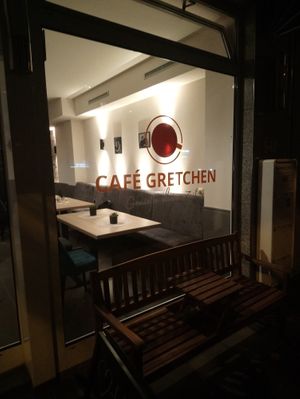 Seating at Café Gretchen in Cologne