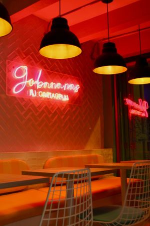 Neon at Gokela - Centro - Maybe closed in Cartagena