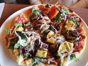 Vegan garden pizza with Daiya cheese at UNO Pizzeria in Hamilton