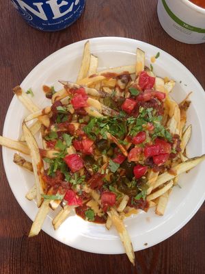 Chili Cheez Fries at Wild Thyme Organics in Kealakekua