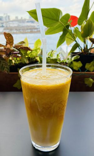 Mango smoothie 🥭   at Green Asia in Tokyo