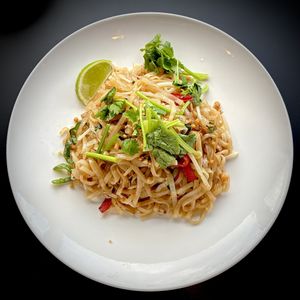 Vegetable Fried Rice Noodle Thai Style 🍜 Ask for it to be made without eggs, so that it is vegan.   at Green Asia in Tokyo