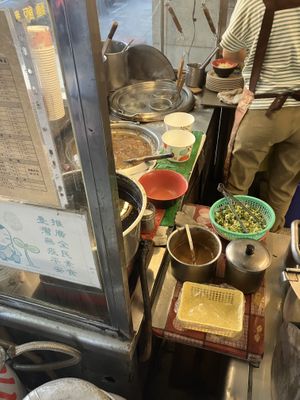 the kitchen  at Jīn Wàng SùShí 津旺素食 in Penghu