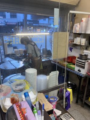 inside  at Jīn Wàng SùShí 津旺素食 in Penghu