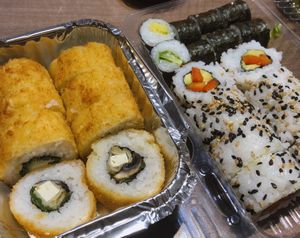 Sushi vegan at Alaska Sushi Fusion in Santiago