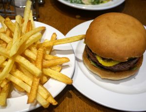 Burger + fries at Holiday Vegan Diner in Paris