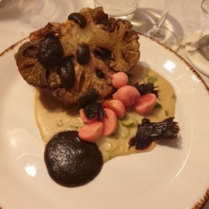 Roast cauliflower at Glas Restaurant in Dublin