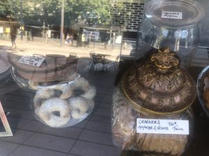 Hazelnut cookies at Curieux Coffeeshop in Nantes