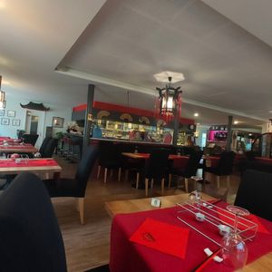 Lovely decor with views over the square at Han Kung in Chur