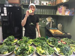 Cool employees 😂 at Juice Station in Pembroke