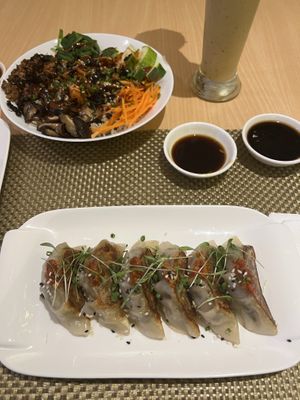 Gyoza  at iVegan in Makati