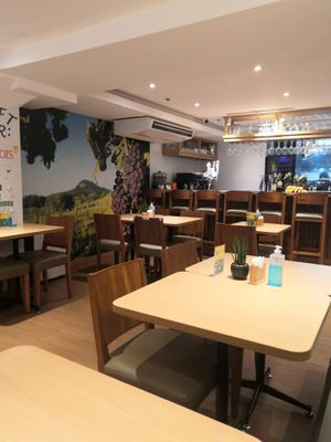 le salle du restaurant at iVegan in Makati