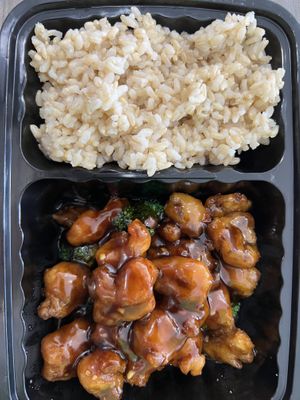 General To ‘chicken’ lunch portion  at Harmony Vegetarian in Chamblee