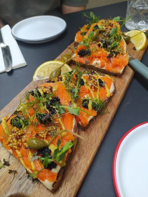The carrot and lox 🥕 at Pepper & Ginny - Vegane Veinkost in Vienna