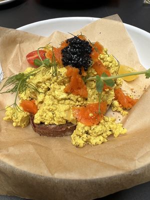 Tofu scramble with the carrot lox and caviar  at Pepper & Ginny - Vegane Veinkost in Vienna