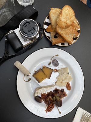   at Pepper & Ginny - Vegane Veinkost in Vienna