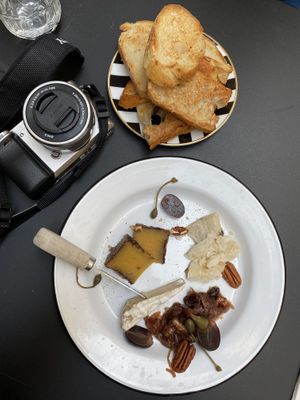   at Pepper & Ginny - Vegane Veinkost in Vienna