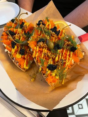   at Pepper & Ginny - Vegane Veinkost in Vienna