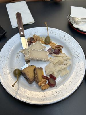 3 cheese   at Pepper & Ginny - Vegane Veinkost in Vienna