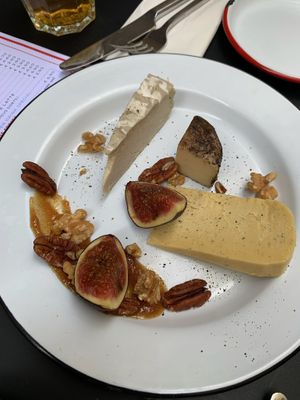   at Pepper & Ginny - Vegane Veinkost in Vienna