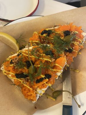   at Pepper & Ginny - Vegane Veinkost in Vienna