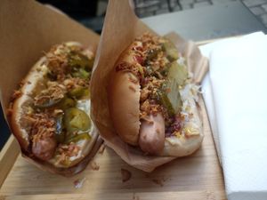 Hot dogs 😋 at Pepper & Ginny - Vegane Veinkost in Vienna