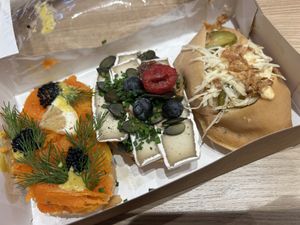 Breads 10,50€  at Pepper & Ginny - Vegane Veinkost in Vienna
