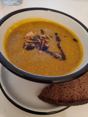 Pumpkins Maroni soup at Pepper & Ginny - Vegane Veinkost in Vienna