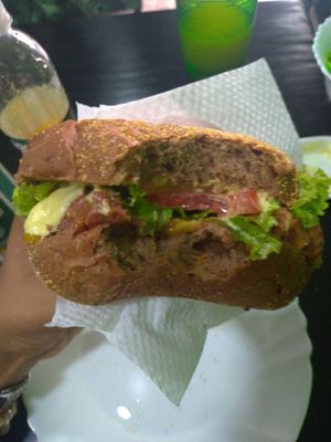 Hamburguer vegano maravilhoso  at Doppel Brügger in Rio De Janeiro