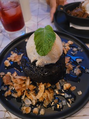 Brownie at Gracias Madre in Newport Beach