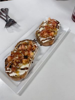 Bruschetta  at Peace n Loaf in Cayey