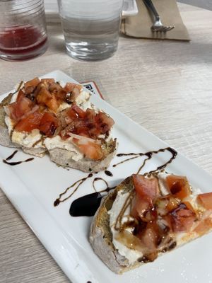 Bruschetta  at Peace n Loaf in Cayey