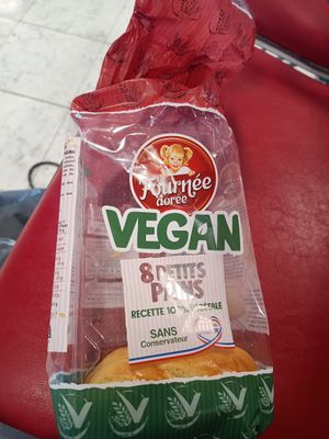  at Cabane du 12 in Nice