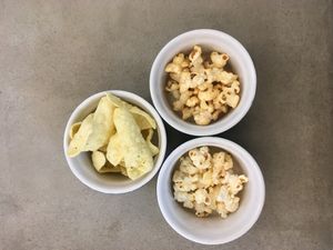 Dégustation pop-corn et chips at Cabane du 12 in Nice